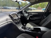 VAUXHALL INSIGNIA